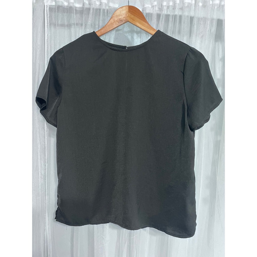 Banana Republic Womens XS Black Short Sleeve Crew Neck Keyhole Blouse Top